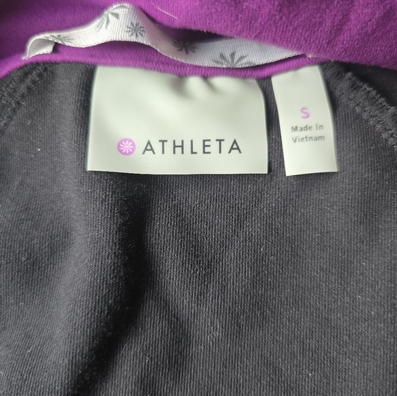 Athleta Renew 3 Tier Jacket Full Zip Black Size Small - Picture 12 of 13